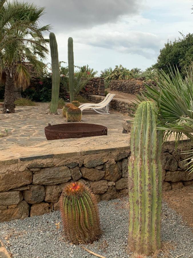 Dammuso Oriente Villa Pantelleria Exteriör bild