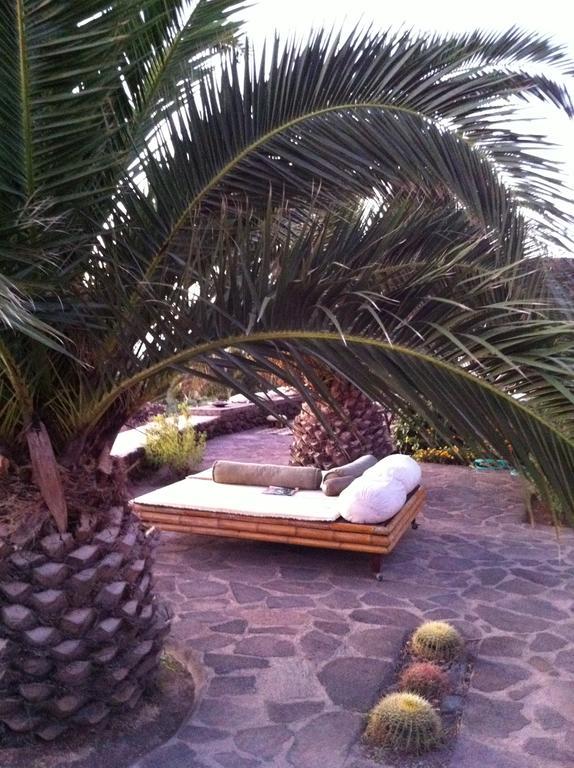 Dammuso Oriente Villa Pantelleria Exteriör bild